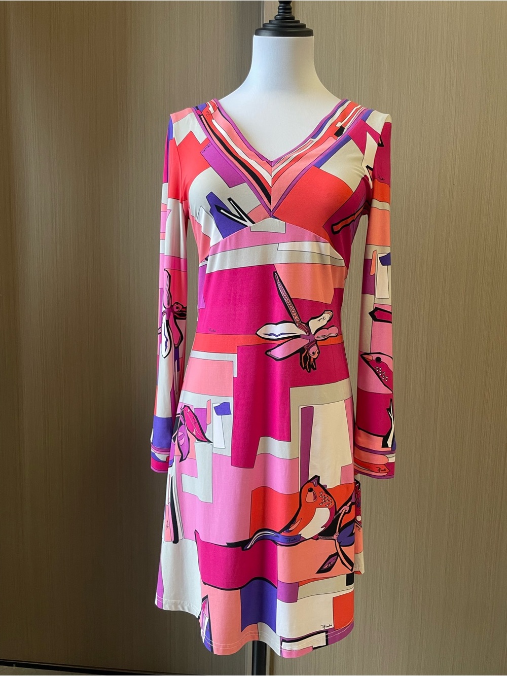 Emilio Pucci Pink & Coral Geometric Floral V-Neck Dress